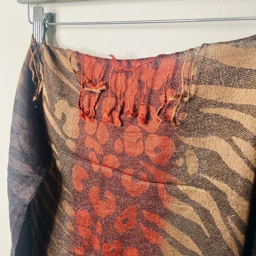 Brown Spice Animal Print Metallic Scarf Tassels NWT! - Picture 5 of 7